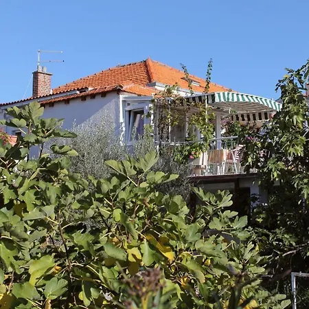 - Diklo 5804b * Zadar